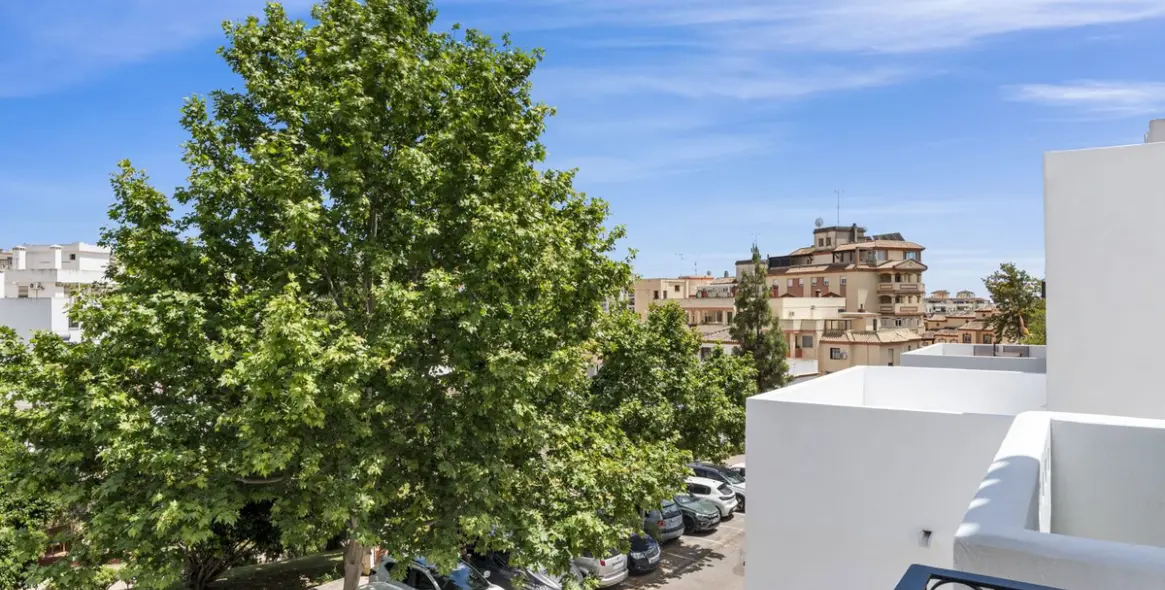 Продажа таунхауса в Estepona 1