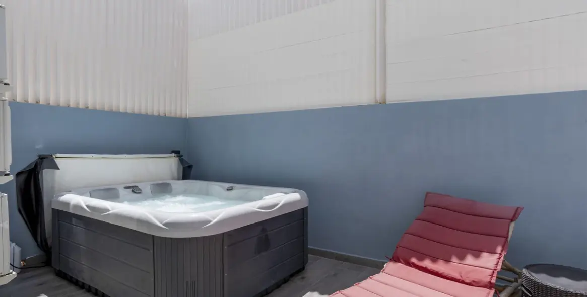 Sale of townhouse in Estepona 25