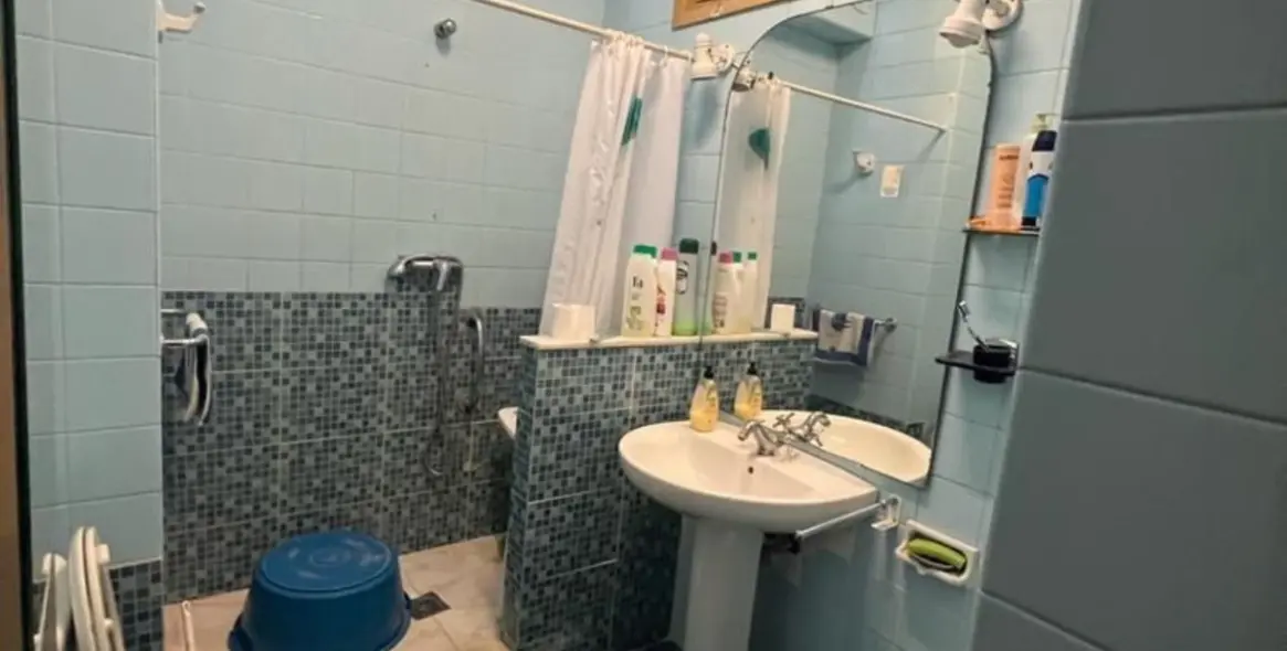 Продажа дома на две семьи в Estepona 10