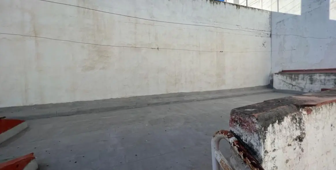 Продажа дома на две семьи в Estepona 11