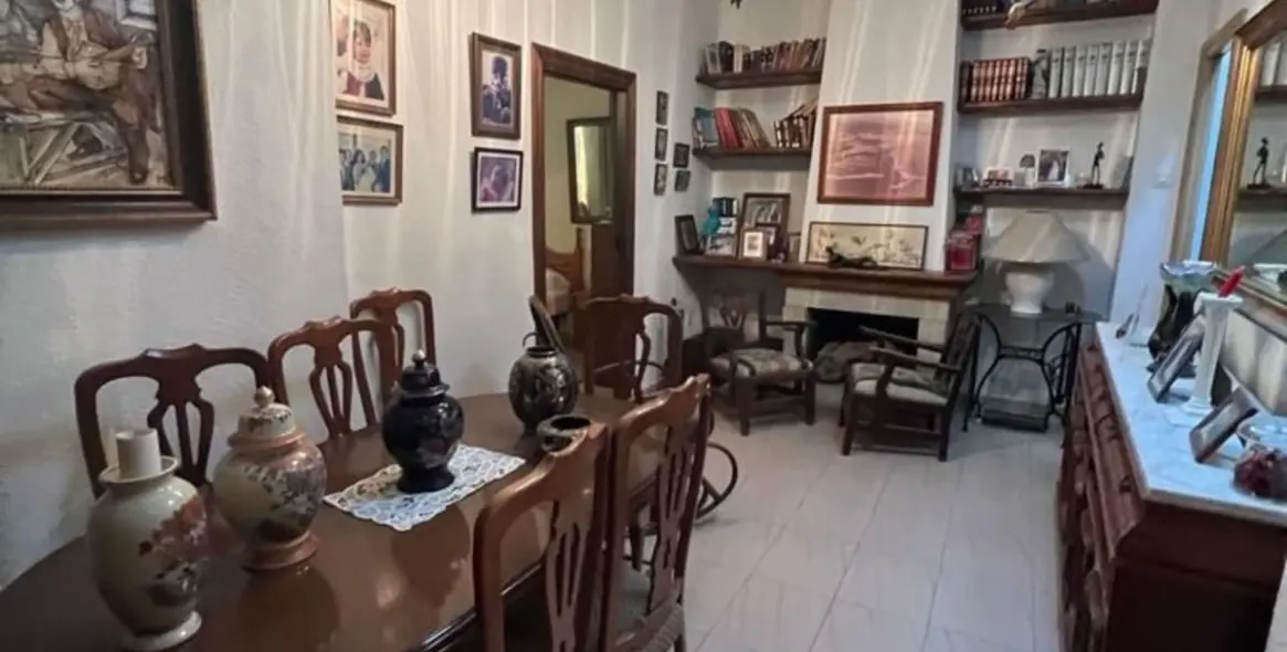 Продажа дома на две семьи в Estepona 19