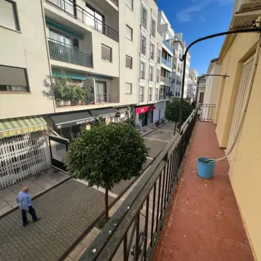 Продажа дома на две семьи в Estepona