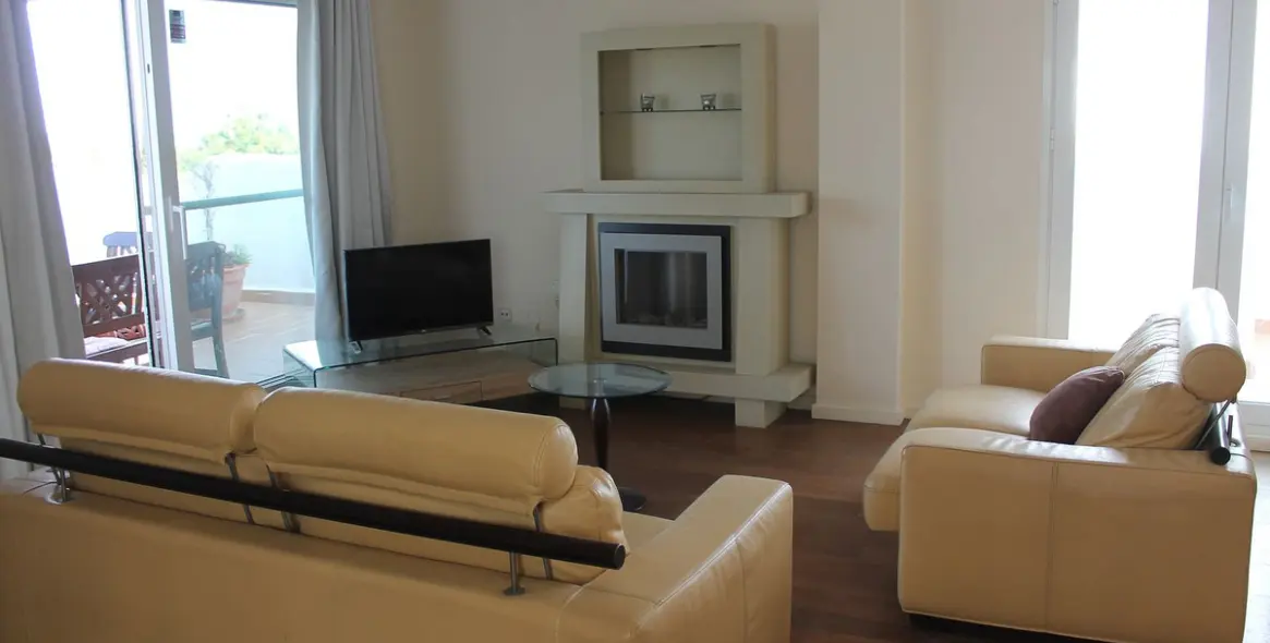 Sale of penthouse duplex in Marbella 5