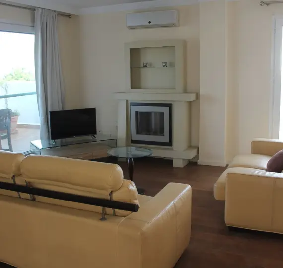 Sale of penthouse duplex in Marbella