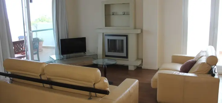 Sale of penthouse duplex in Marbella 4