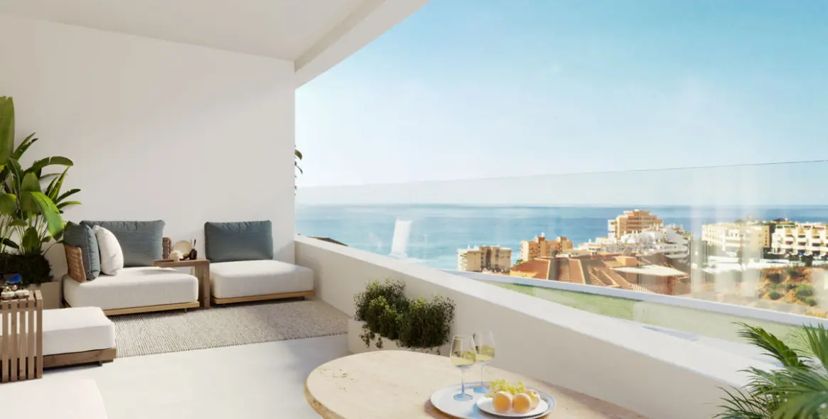 Продажа дома на две семьи в Fuengirola 2