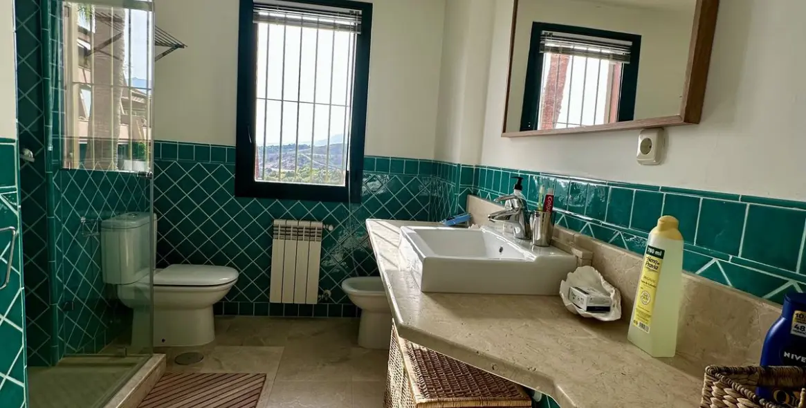 Sale of penthouse in El Rosario 22