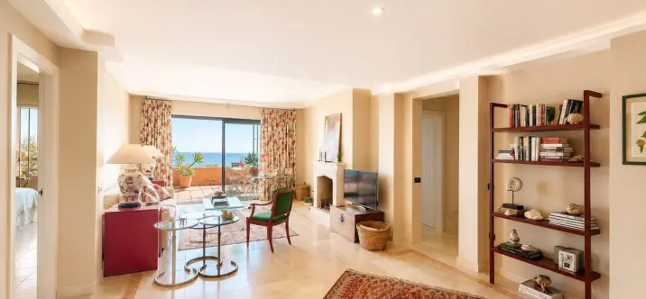 Sale of penthouse in El Rosario 4