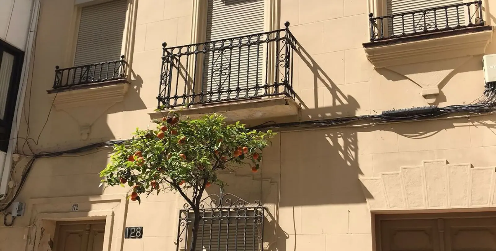 Sale of townhouse in Estepona 1