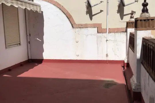 Image 4 thumb