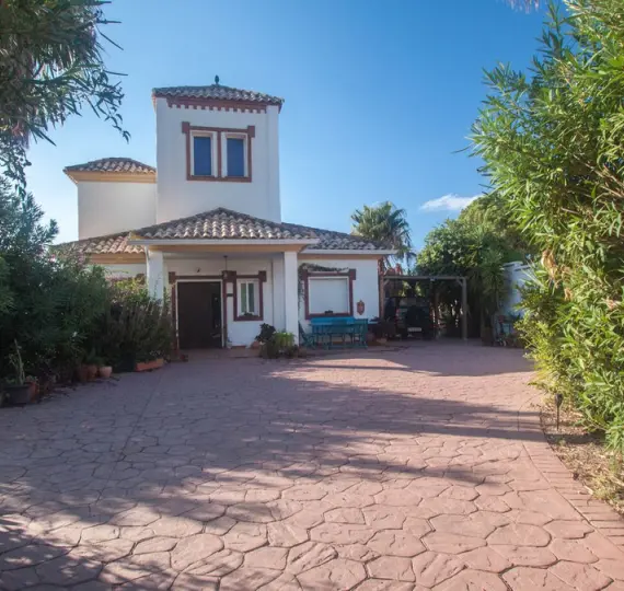 Продажа финки в Estepona