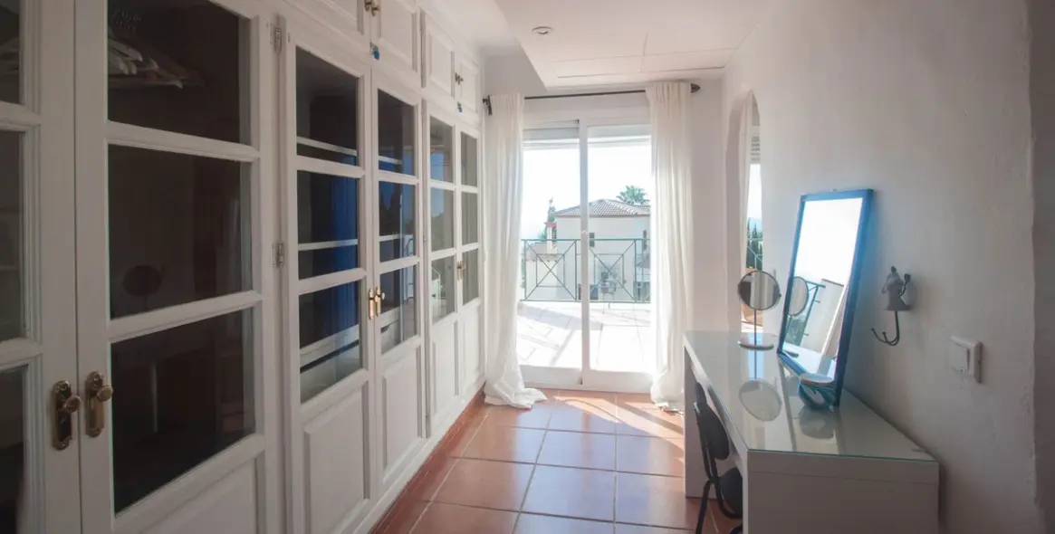 Sale of finca - cortijo in Estepona 25