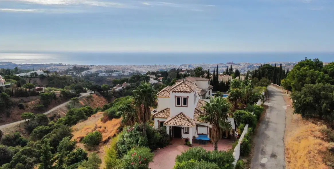 Sale of finca - cortijo in Estepona 47