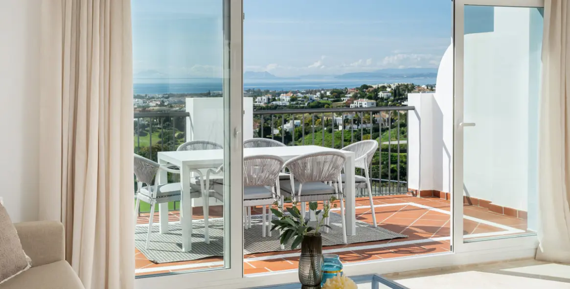 Sale of penthouse duplex in Benahavís (district Benahavís) 7