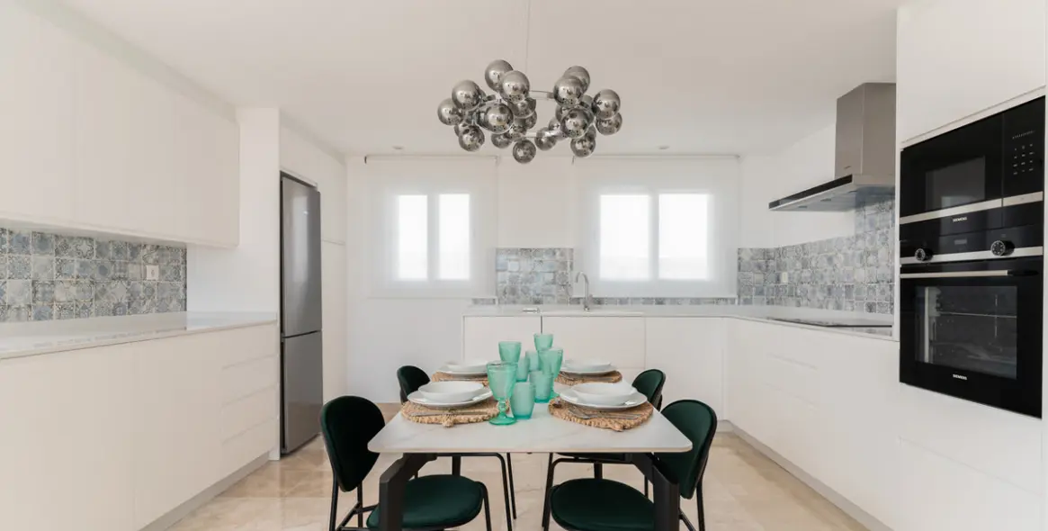 Sale of penthouse duplex in Benahavís (district Benahavís) 9