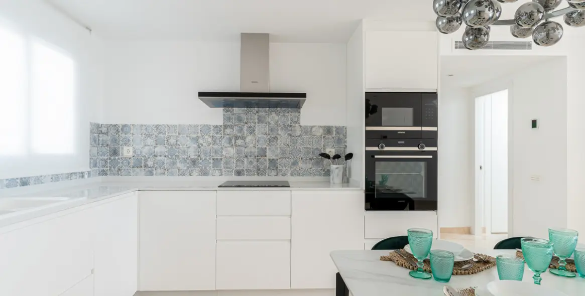 Sale of penthouse duplex in Benahavís (district Benahavís) 10