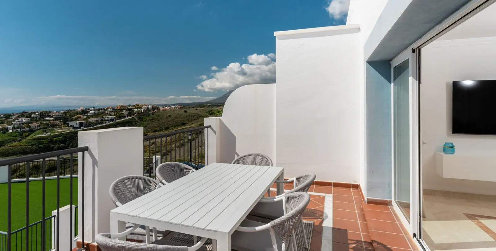 Sale of penthouse duplex in Benahavís 4