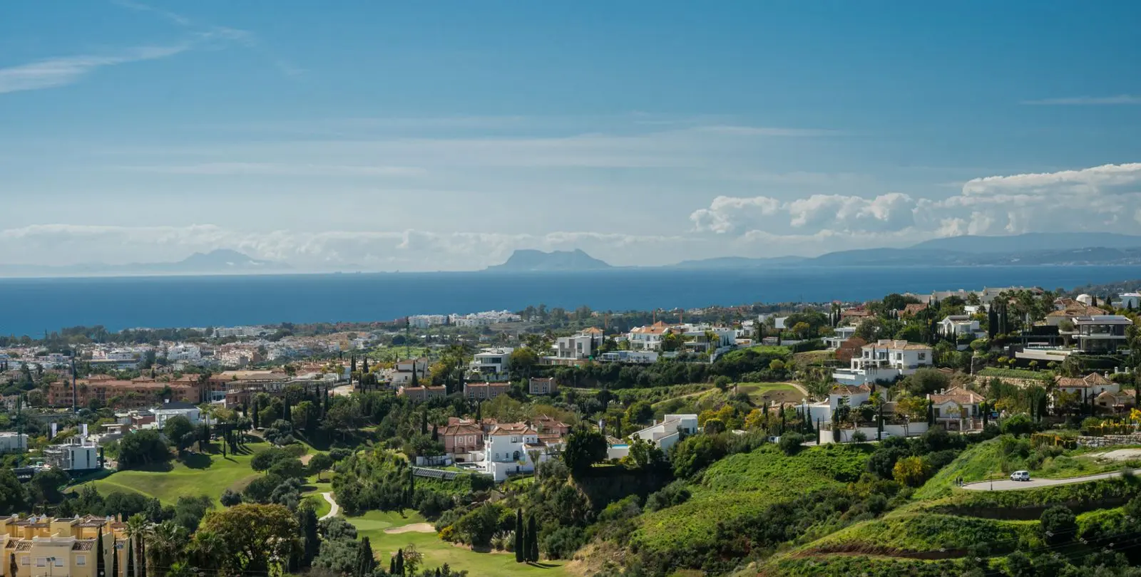 Sale of penthouse duplex in Benahavís 27