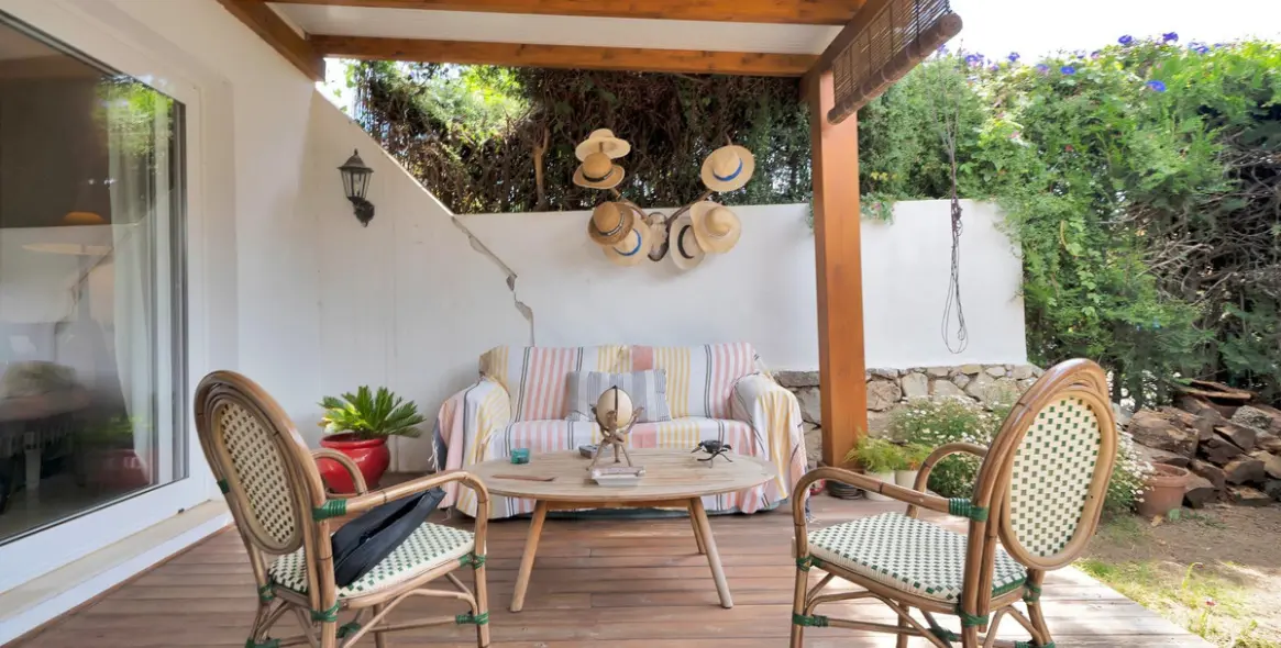 Продажа дома на две семьи в Nagüeles 15