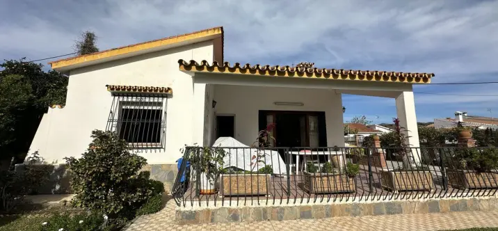 Detached villa R5232553 3