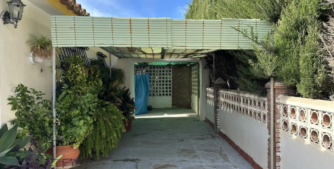 Sale of detached villa in Rincón de la Victoria 16