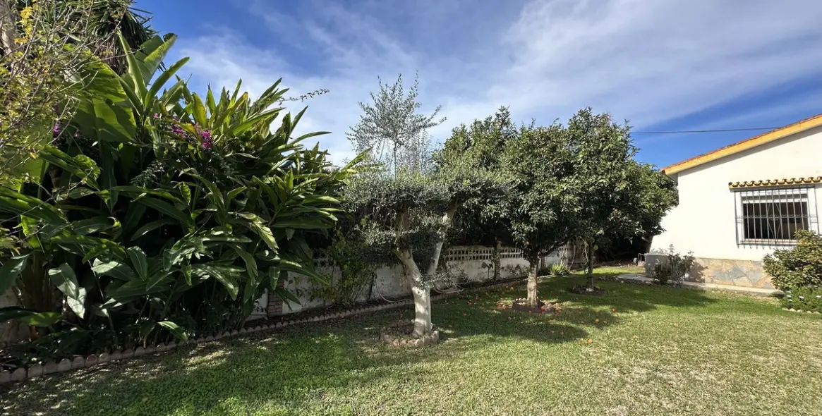Sale of detached villa in Rincón de la Victoria 19