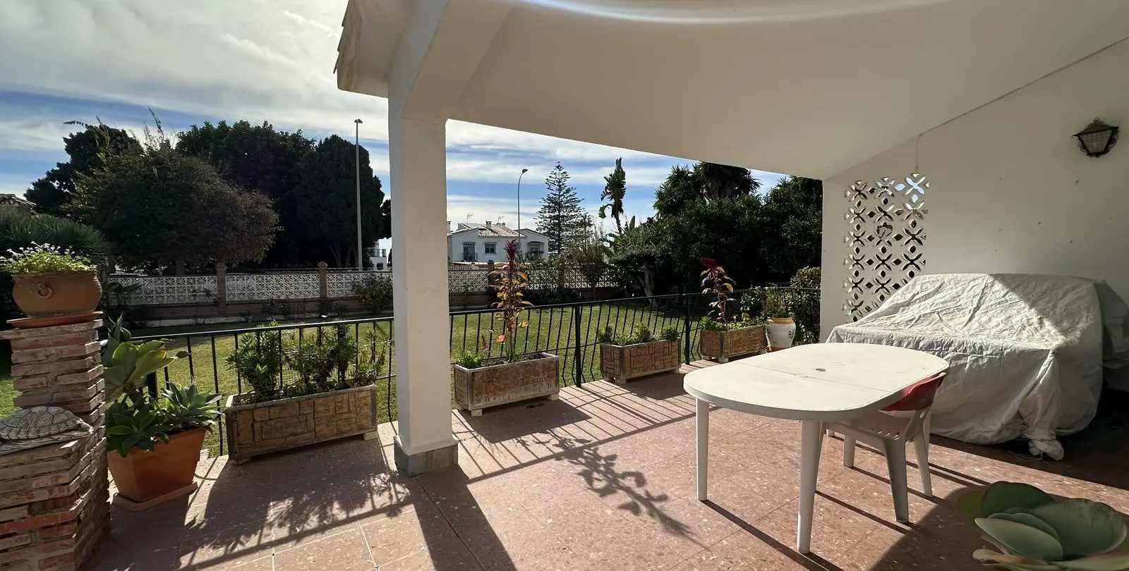 Sale of detached villa in Rincón de la Victoria 5