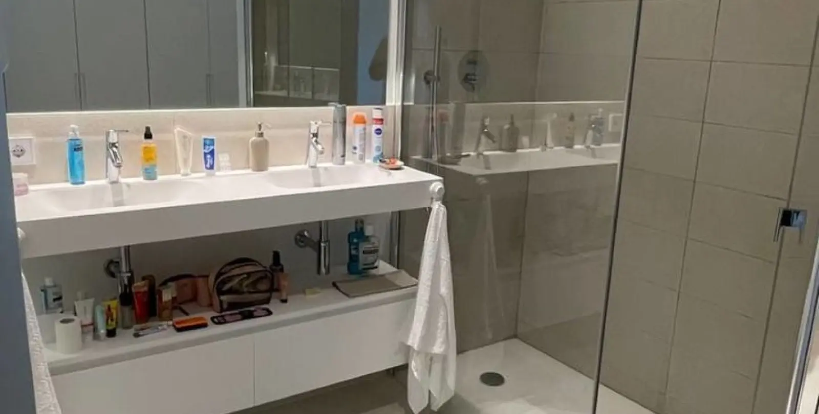 Sale of middle floor apartment in Fuengirola 13
