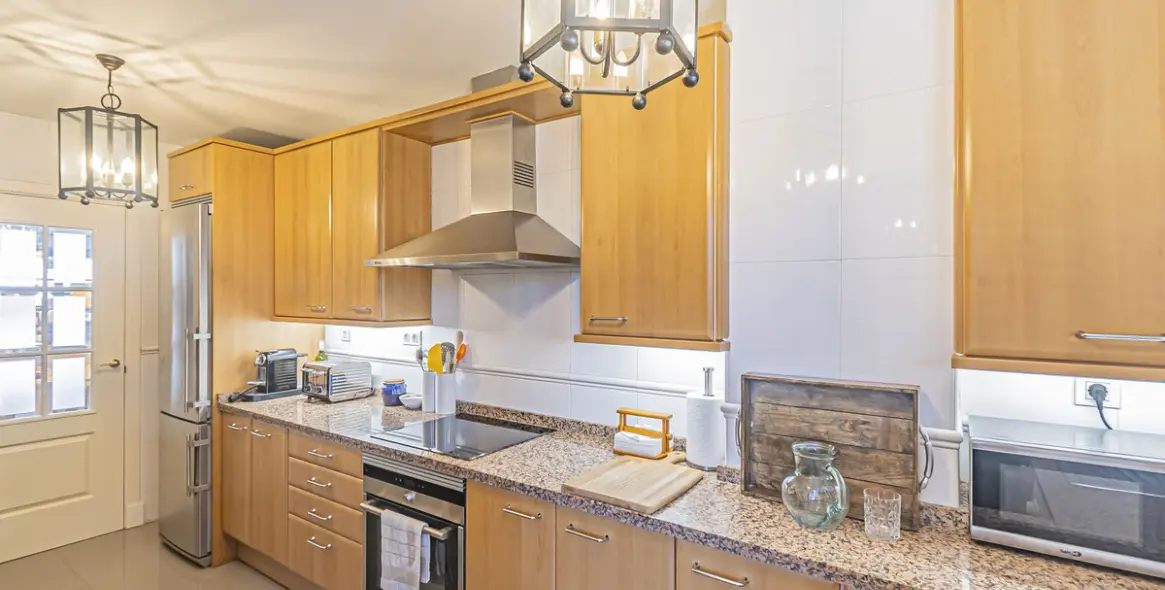 Sale of middle floor apartment in Hacienda del Sol 14