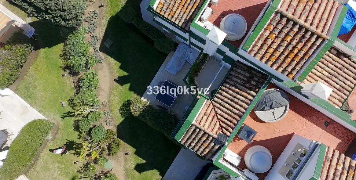 Продажа таунхауса в Estepona 1