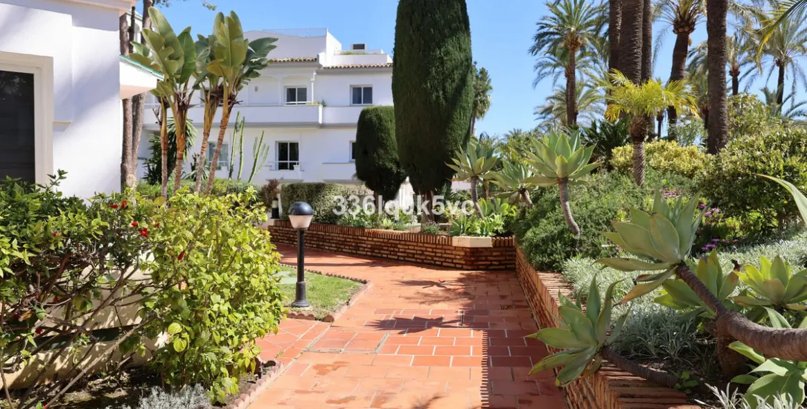 Продажа таунхауса в Estepona 5