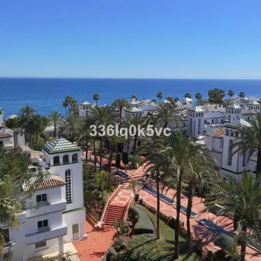 Venta de adosado en Estepona