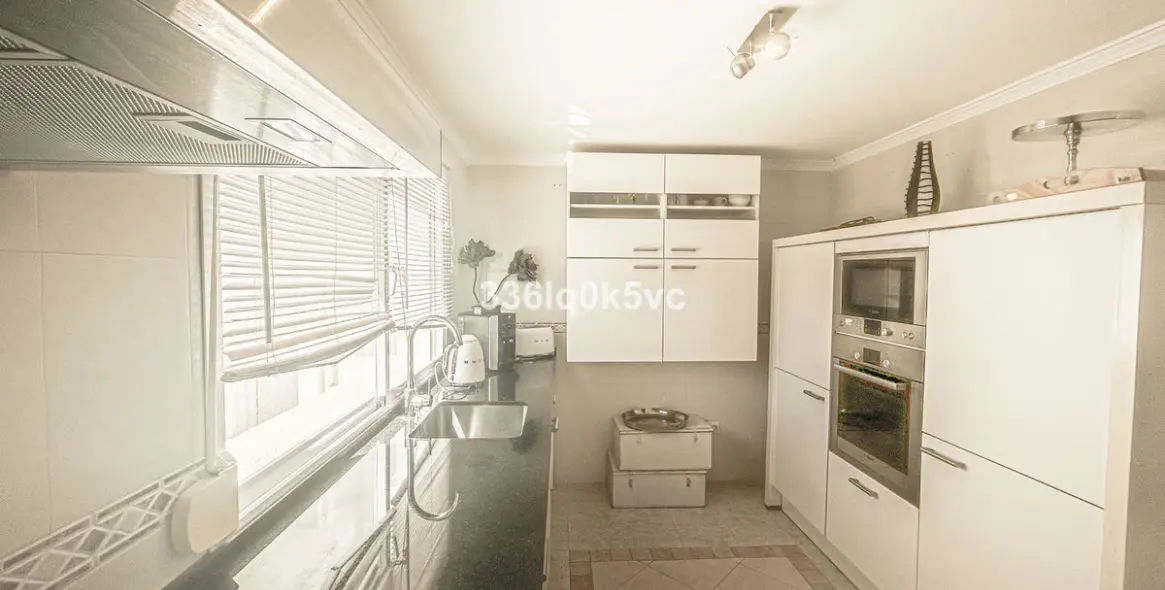 Sale of townhouse in Estepona 20