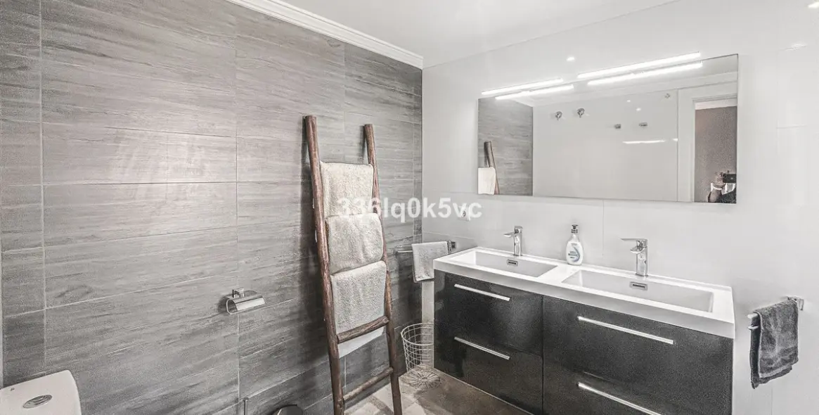 Venta de adosado en Estepona 26