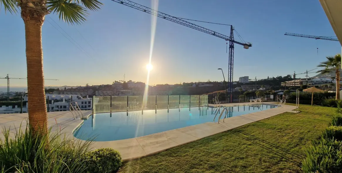 Sale of ground floor apartment in Higueron 4