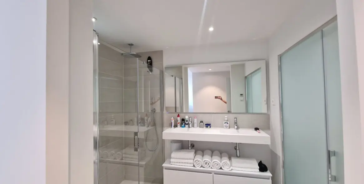 Sale of ground floor apartment in Higueron 12