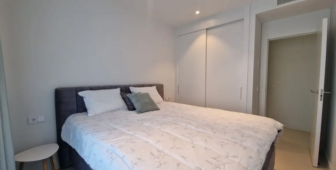 Sale of ground floor apartment in Higueron 15