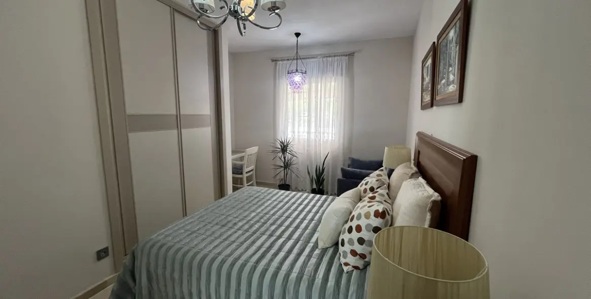 Sale of penthouse in Estepona 9