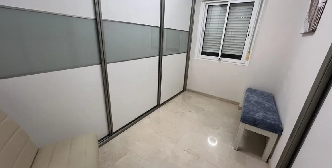 Sale of penthouse in Estepona 13