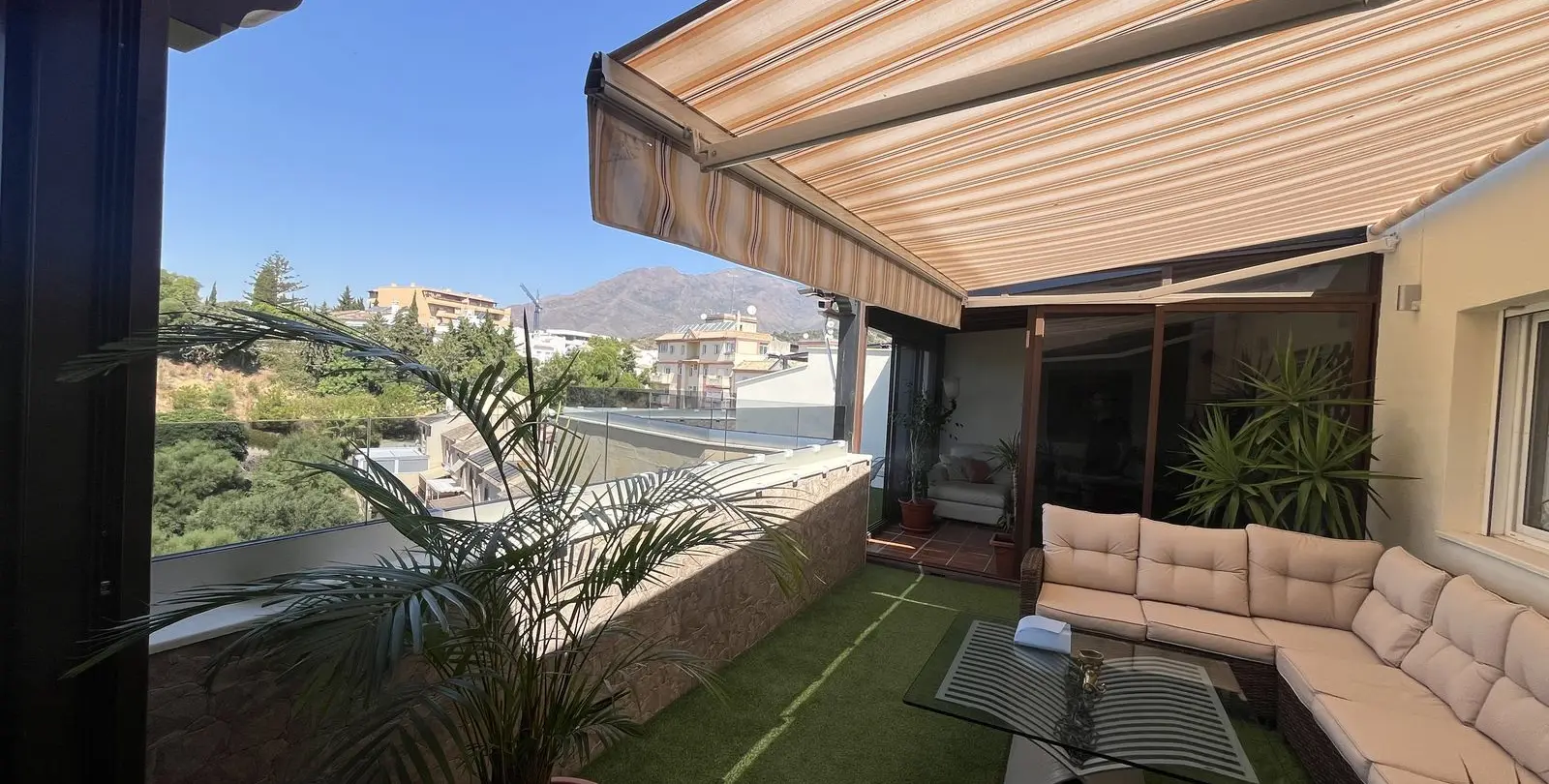 Продажа пентхауса в Estepona 20