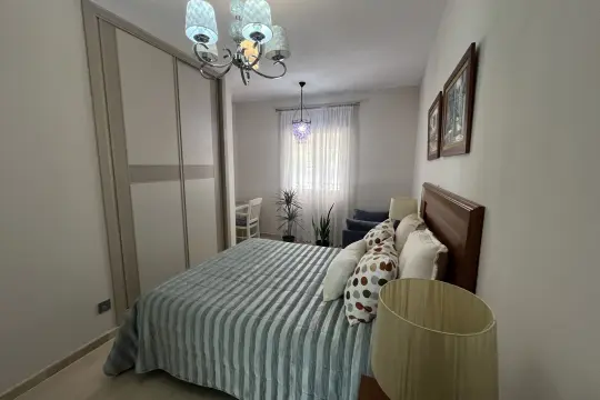 Image 9 thumb