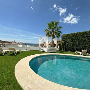 Sale of townhouse in Benalmadena