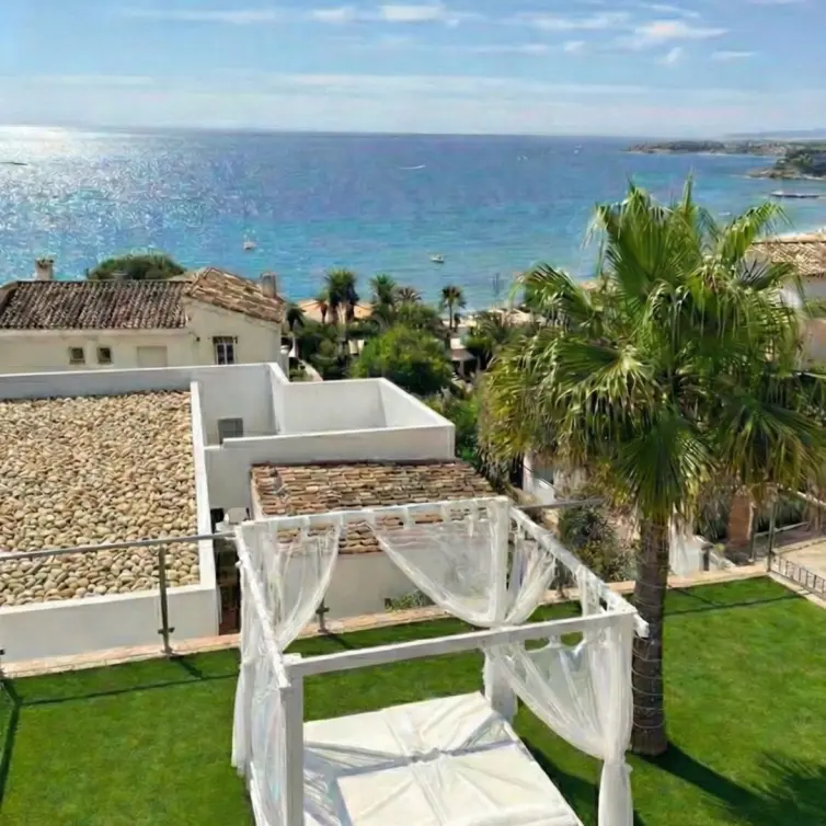 Sale of townhouse in Benalmadena