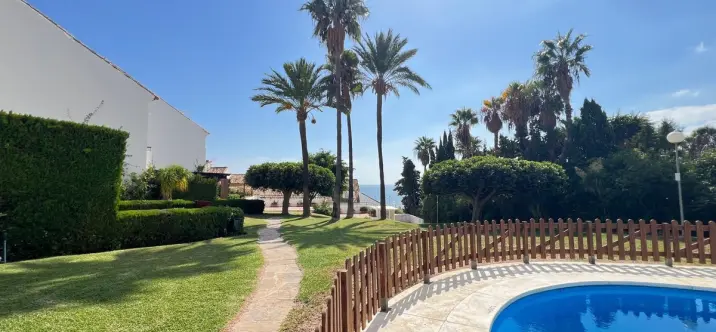 Продажа таунхауса в Estepona 2