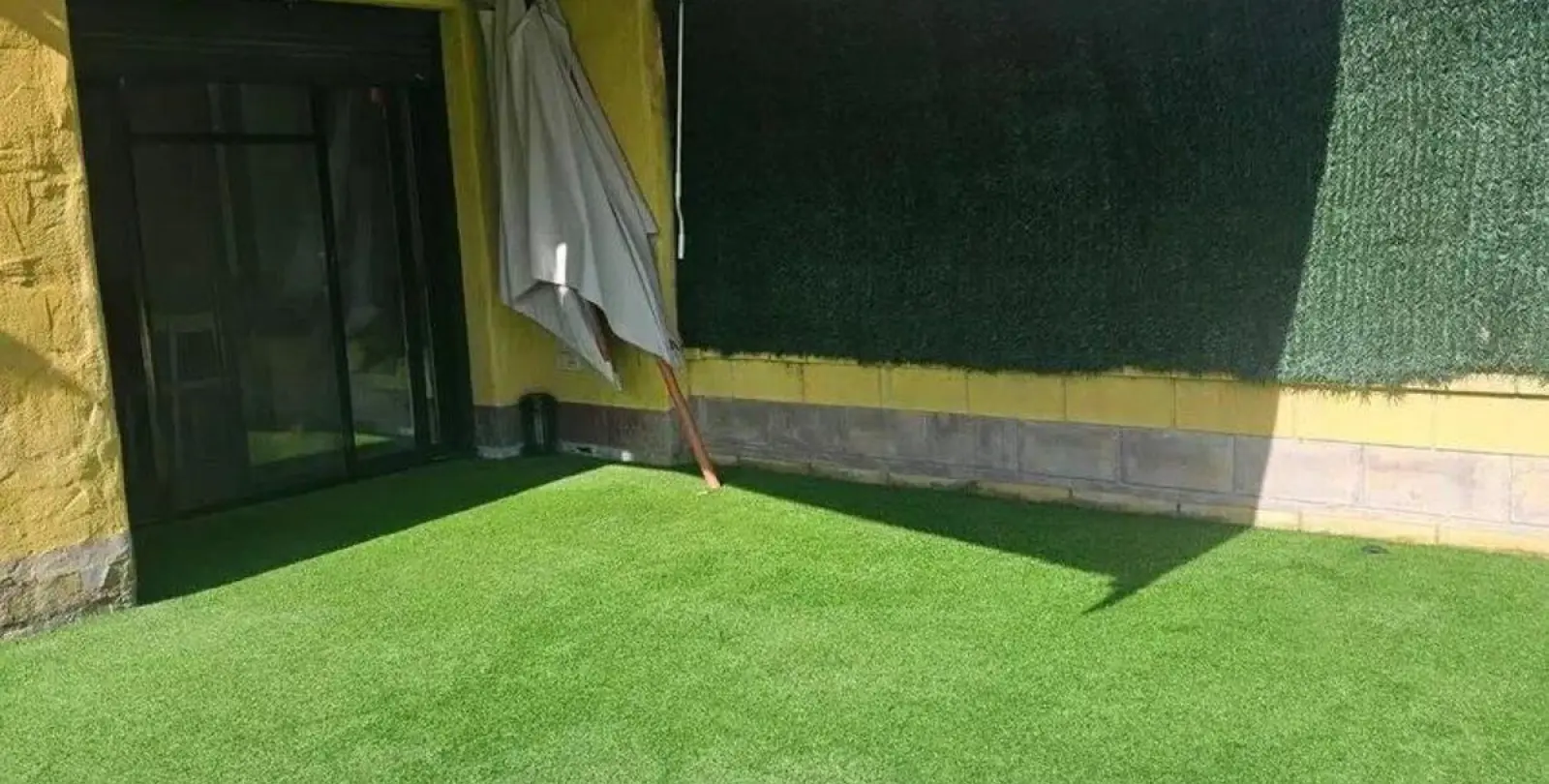 Venta de adosado en Bel Air 27