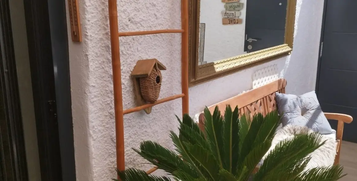 Продажа дома на две семьи в Estepona 17