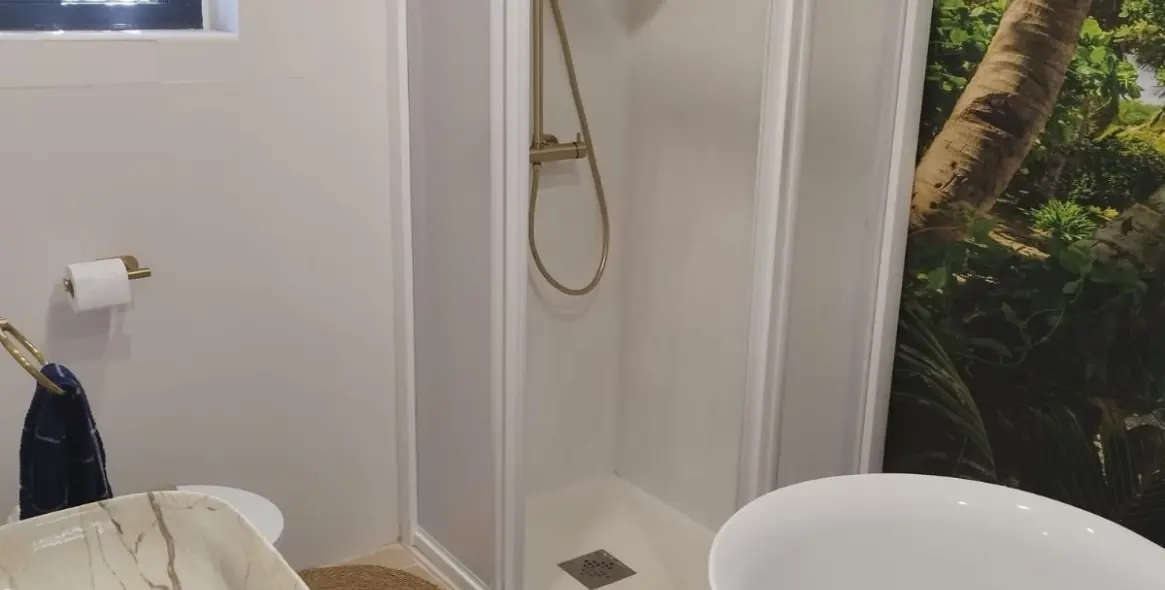 Продажа дома на две семьи в Estepona 18