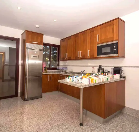 Продажа апартаментов на первом этаже в New Golden Mile