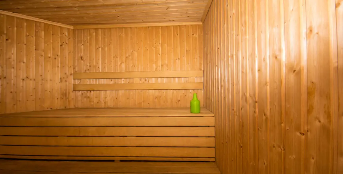 Venta de apartamento en planta baja en New Golden Mile 13