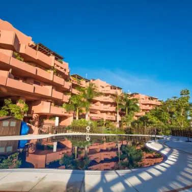 Sale of ground floor apartment in New Golden Mile